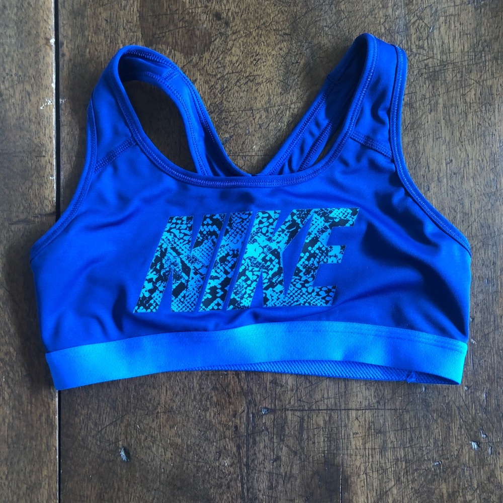 NWOT Nike pro sports bra